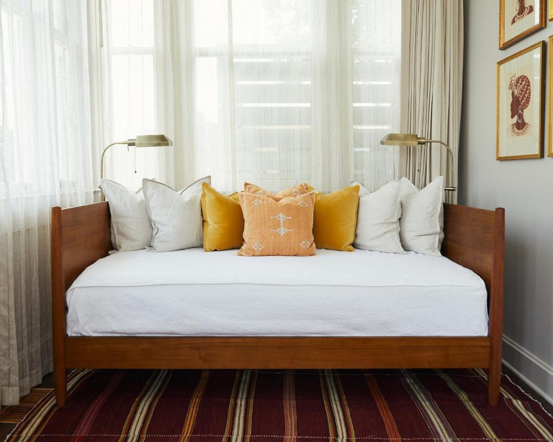 Post House Inn Mount Pleasant Bagian luar foto