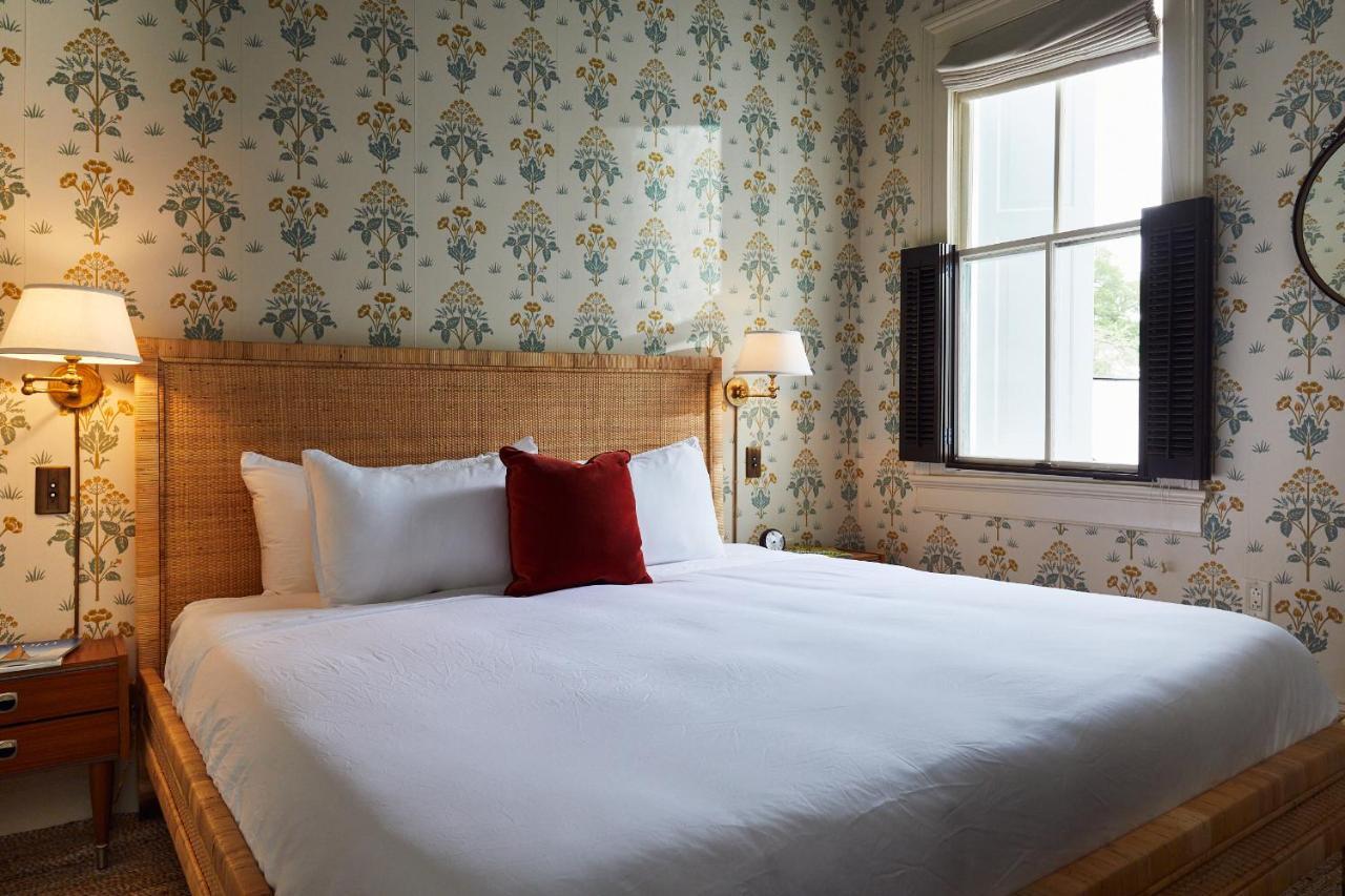 Post House Inn Mount Pleasant Bagian luar foto